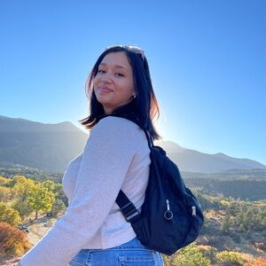 Meet your Posher, Miriam